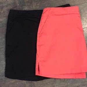 2 identical Lady Hagen golf skorts!